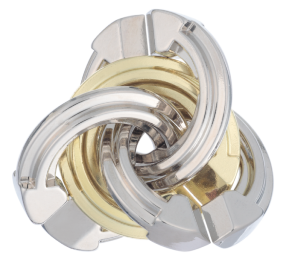 Huzzle Cast Cyclone